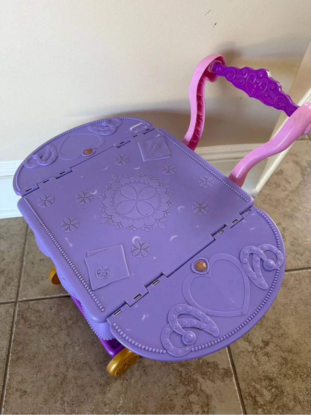 Disney Junior Just Play Sofia the First Purple & Pink Play Cart with Gold Wheels